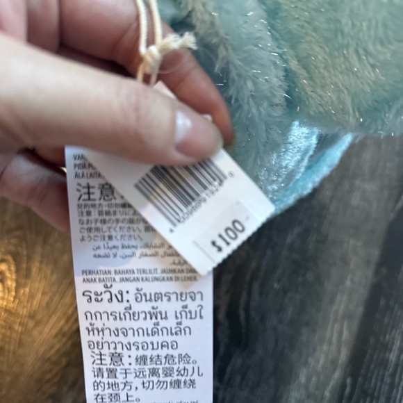 Minnie Mouse Plush Loungefly Mini Backpack - Picture 3 of 3